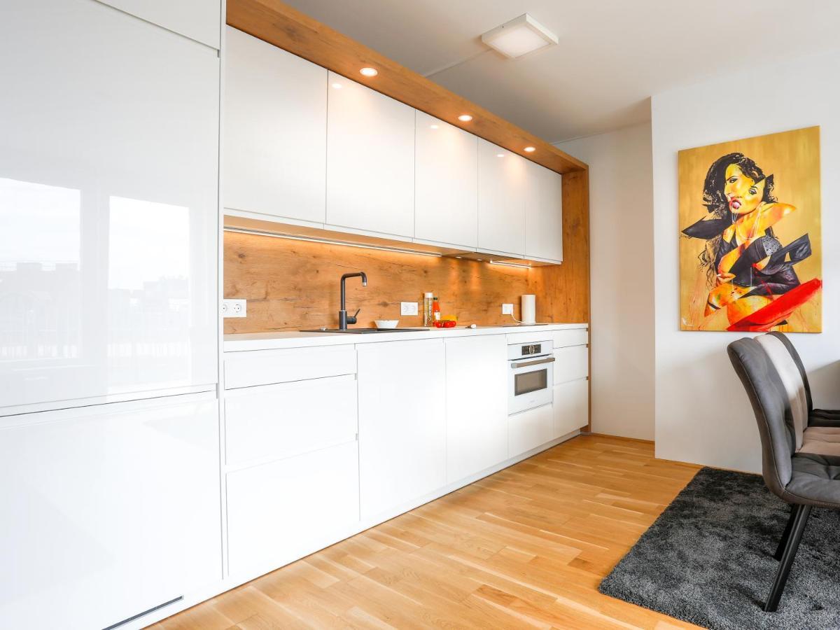 Sky9 Penthouse Apartments Viena Exterior foto